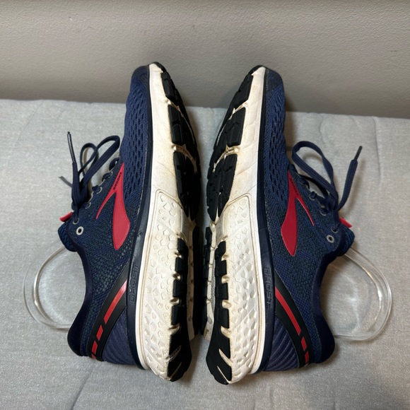 Brooks Ghost 11 Athletic Running Shoes - Picture 4 of 8